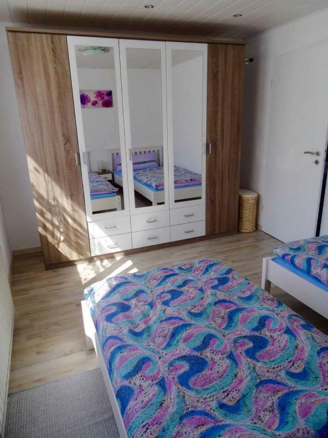 Ferienwohnung Piller 4 Sterne Michelsneukirchen المظهر الخارجي الصورة