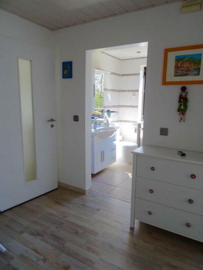 Ferienwohnung Piller 4 Sterne Michelsneukirchen المظهر الخارجي الصورة
